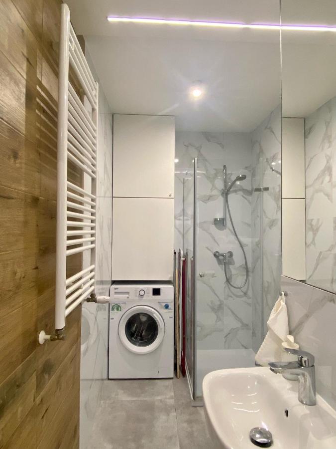 Enes Apartments Legnicka Street A Вроцлав Экстерьер фото